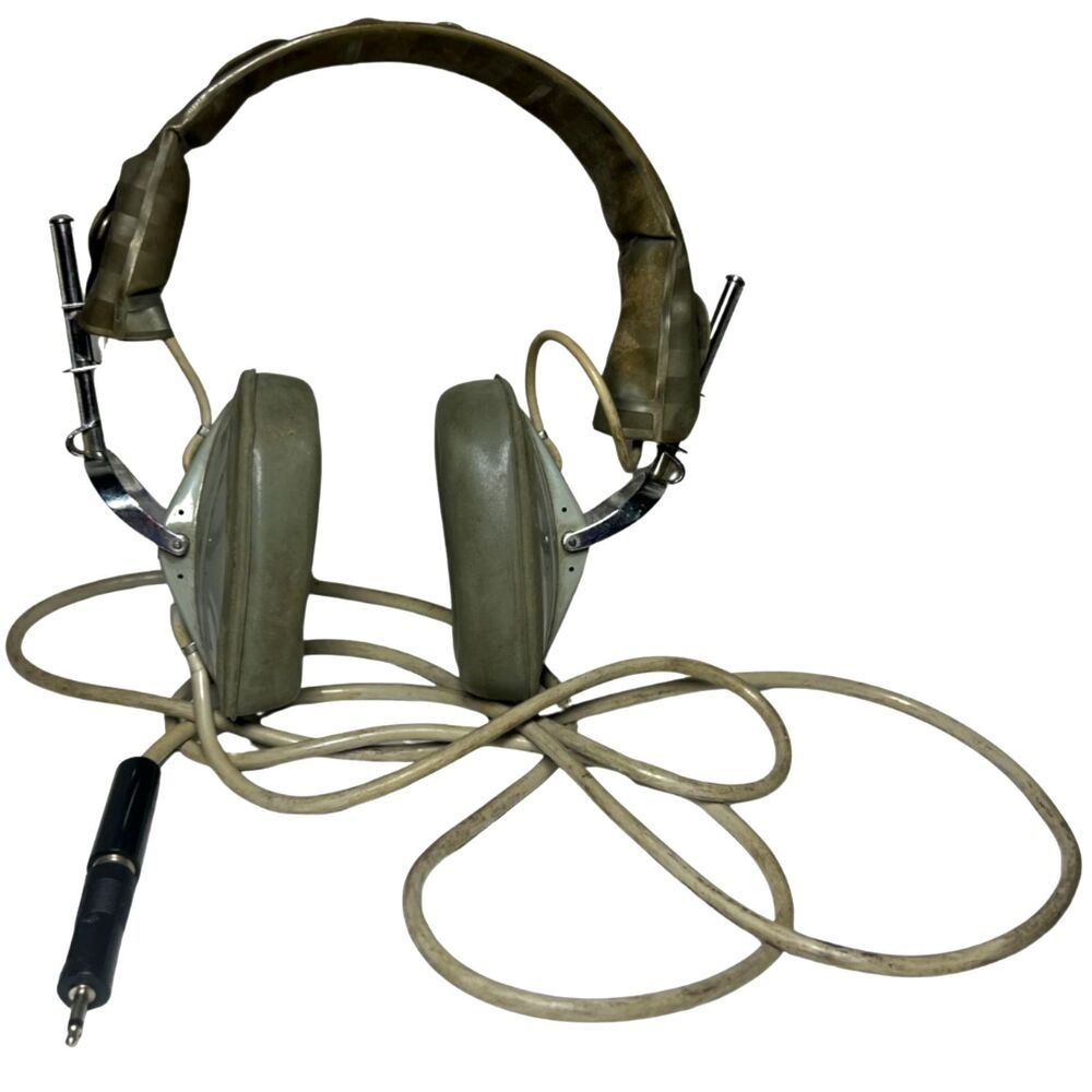 Vintage Realistic 33-195 Stereo Headphones Japan Radio Shack Untested For Parts